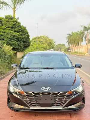 Hyundai Elantra Limited 2021 Black