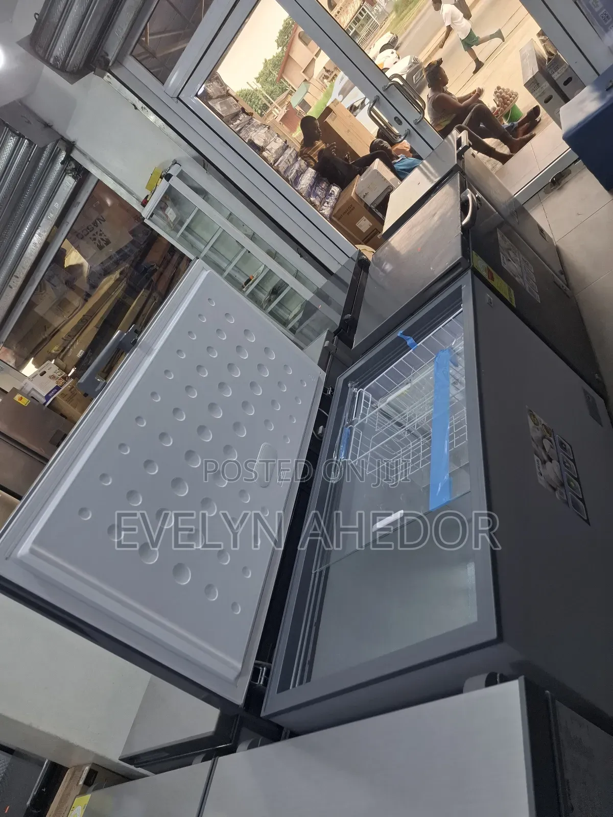 Powerful Compressor Pearl Chest Freezer 380 Litres for Sale