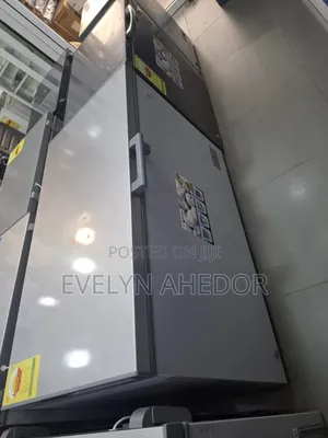 Strong Sensor Pearl Chest 380 Litres Brand New Available