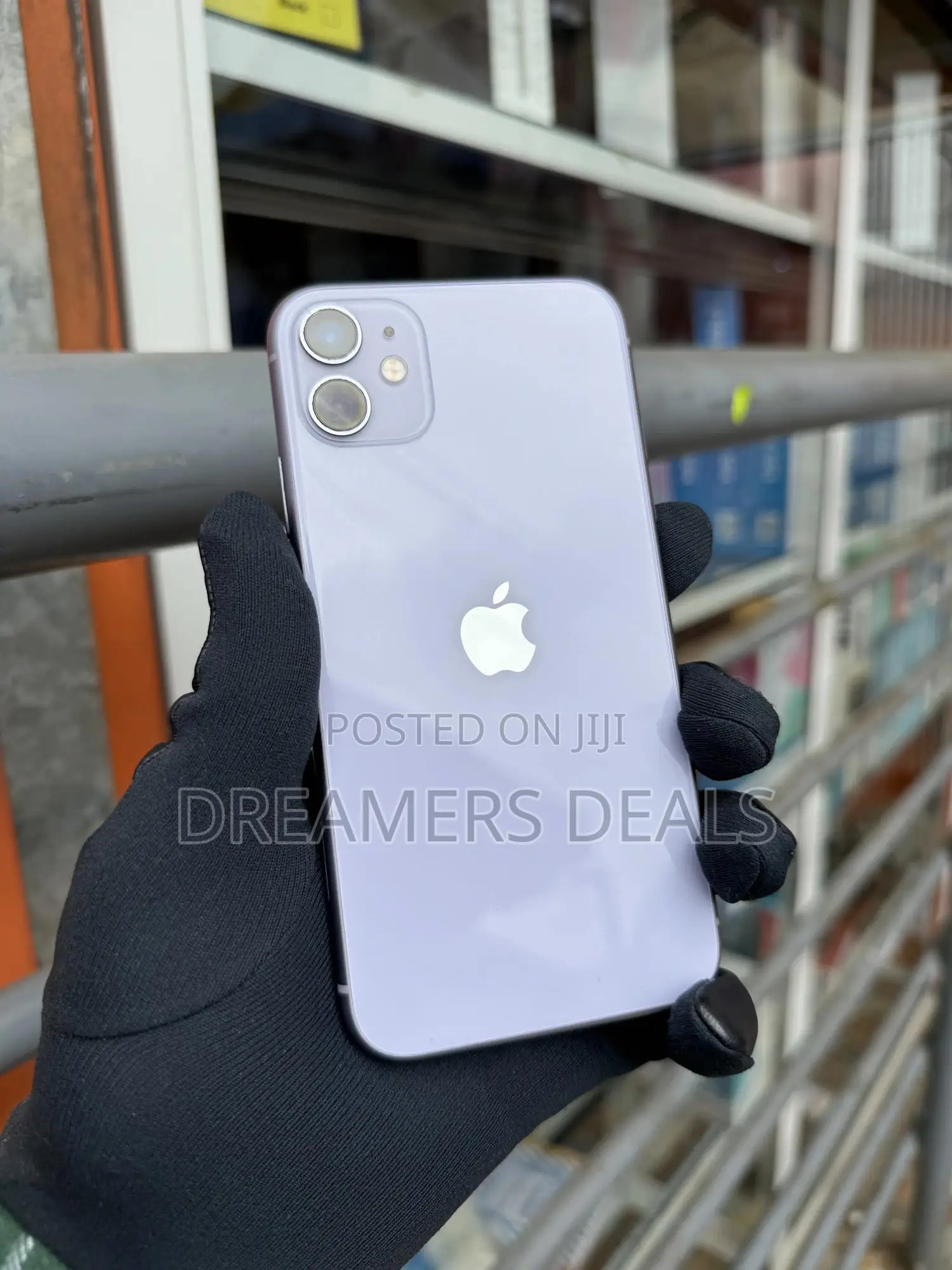 Apple iPhone 11 64 GB Purple
