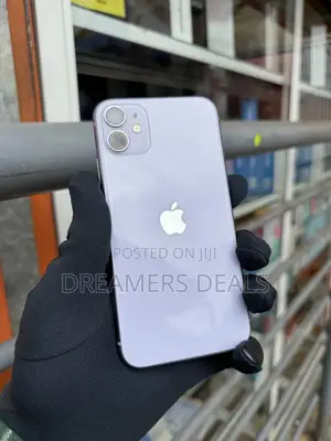 Apple iPhone 11 64 GB Purple