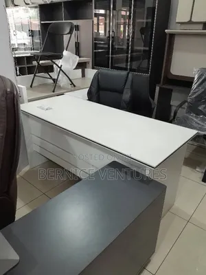 White L Shape Office Table