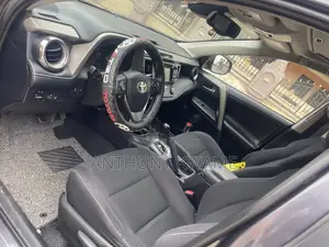 Toyota RAV4 2018 Gray