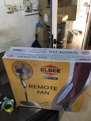 Curvy Elbee Remote Controlled16" Stan Fan
