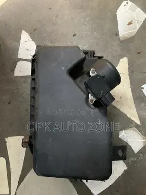 Foreign Used Toyota Corolla/ Voxy 2009-2019 Air Cleaner Box