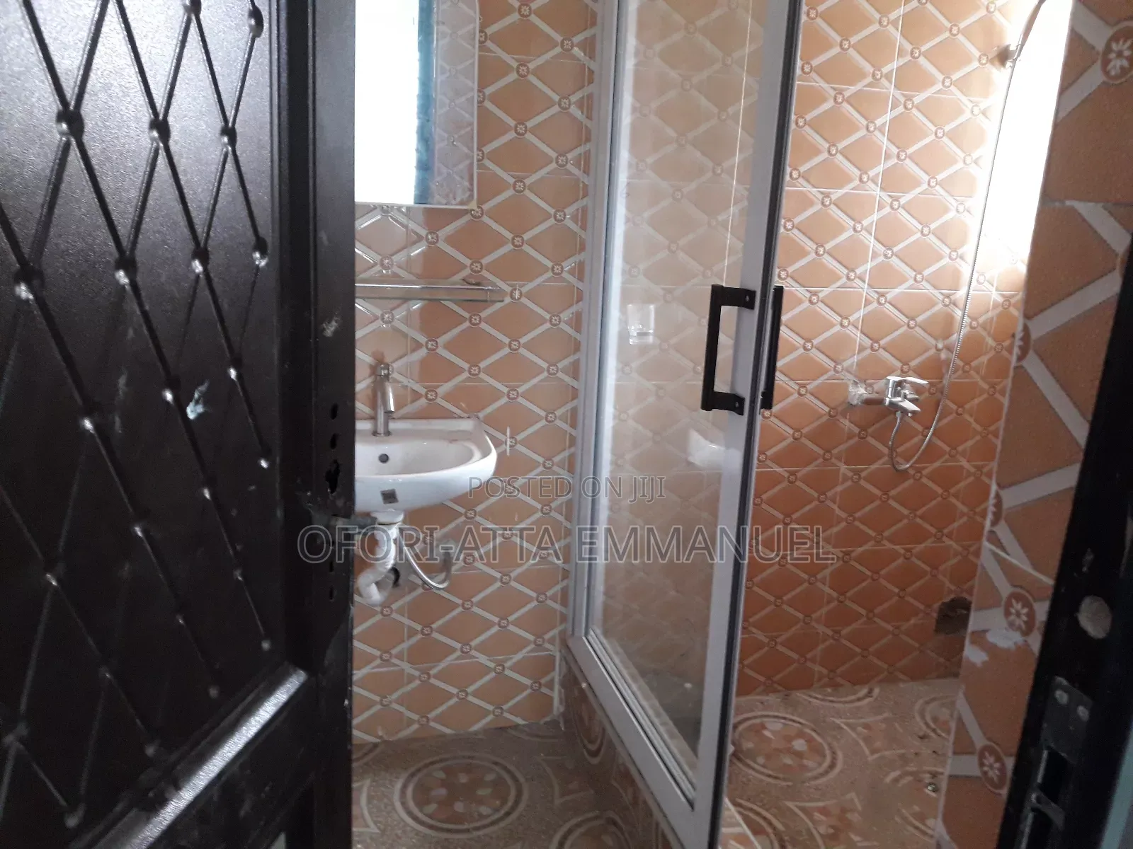 2bdrm Apartment in Amasaman Sonitra, Pokuase for rent