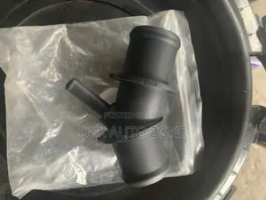 Toyota Rav4 Radiator Pipe Connector
