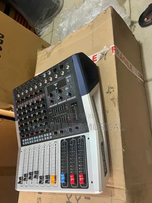 Soundcraft Kv-60 6-Channel Powered Mixer