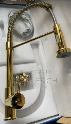Swivel Pullout Sink Tap- Gold