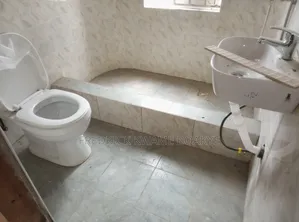 2bdrm Apartment in Brother K Estate, Kumasi Metropolitan for rent