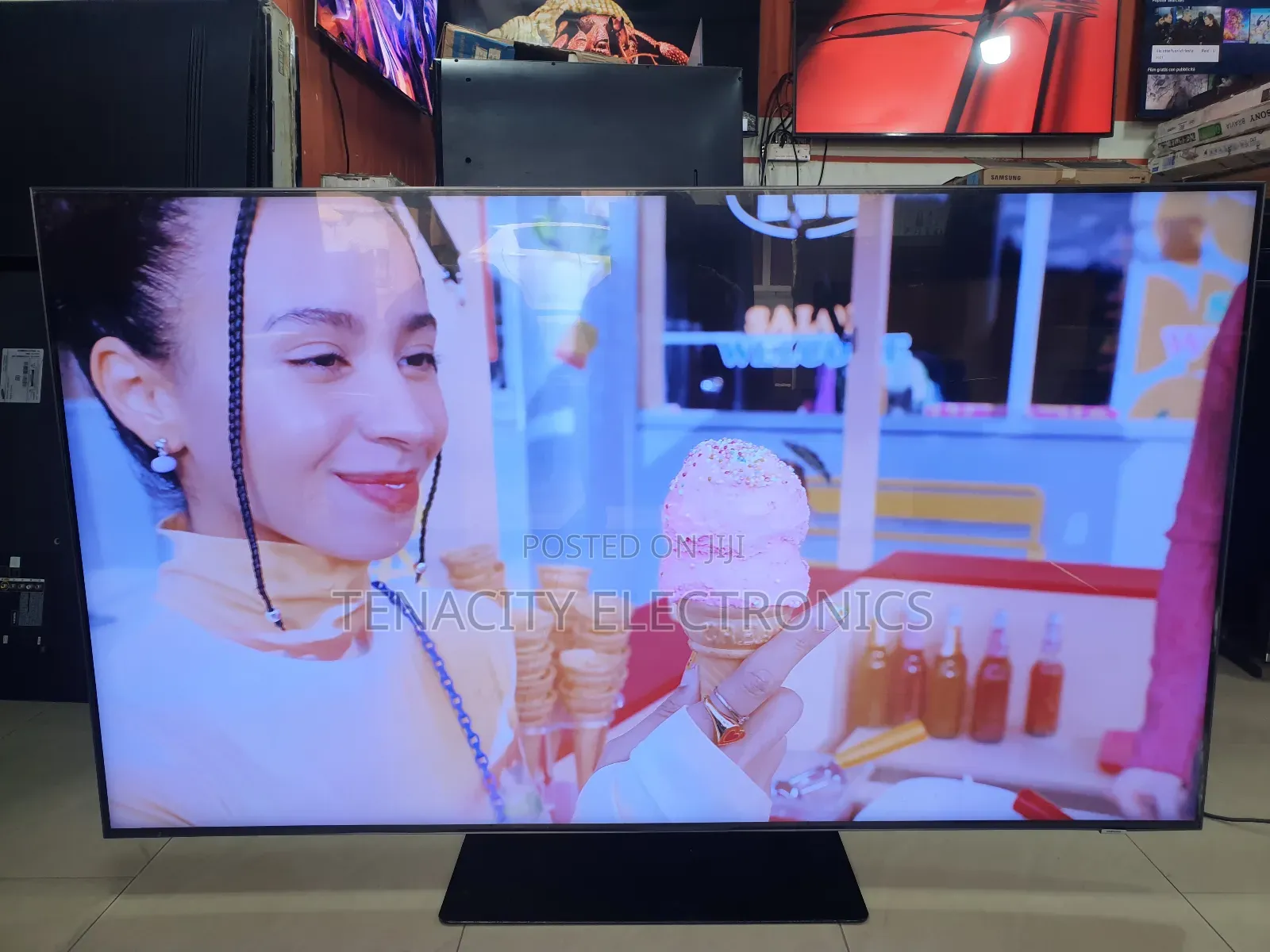 Neo Qled Samsung Smart Satellite Tv