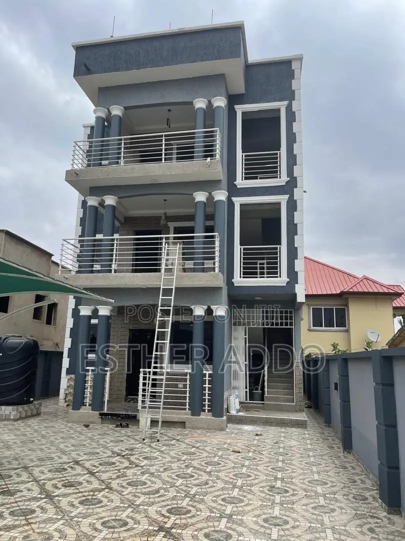 2bdrm Apartment in Ashaley Botwe for rent