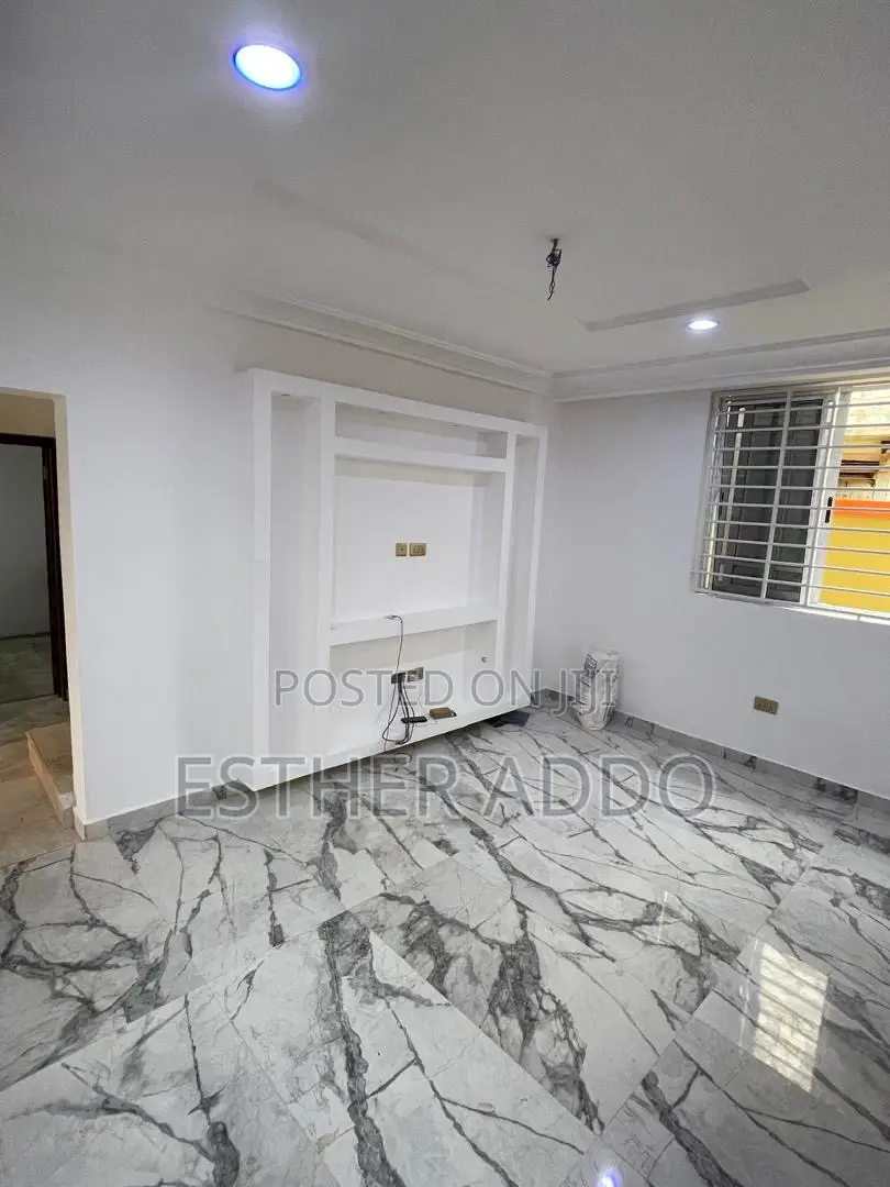 2bdrm Apartment in Ashaley Botwe for rent