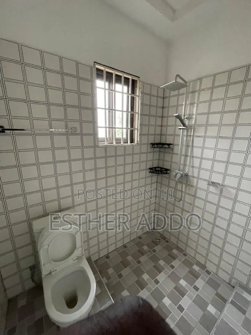 2bdrm Apartment in Ashaley Botwe for rent
