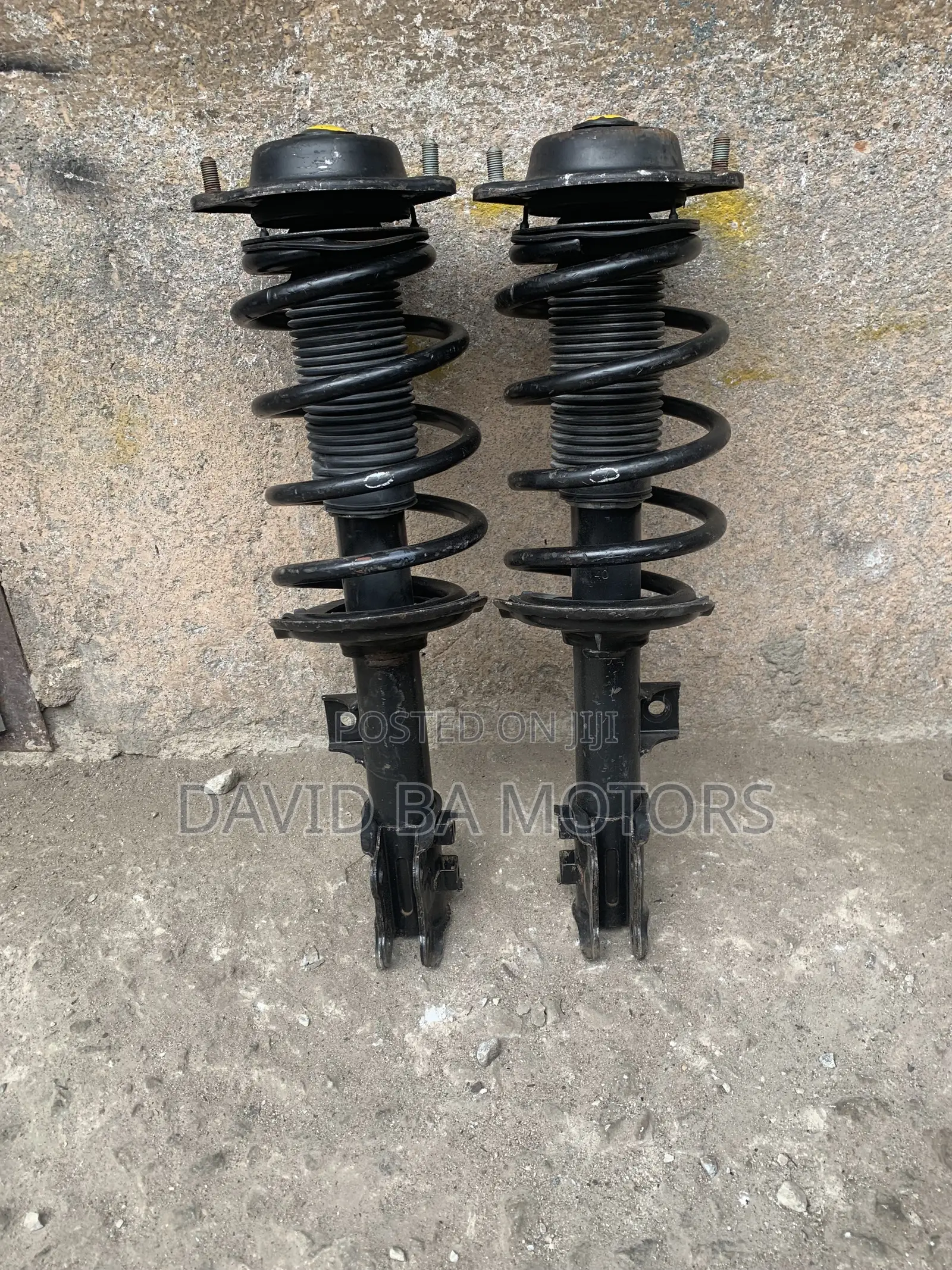 Hyundai Elantra 2012 Front Shocks