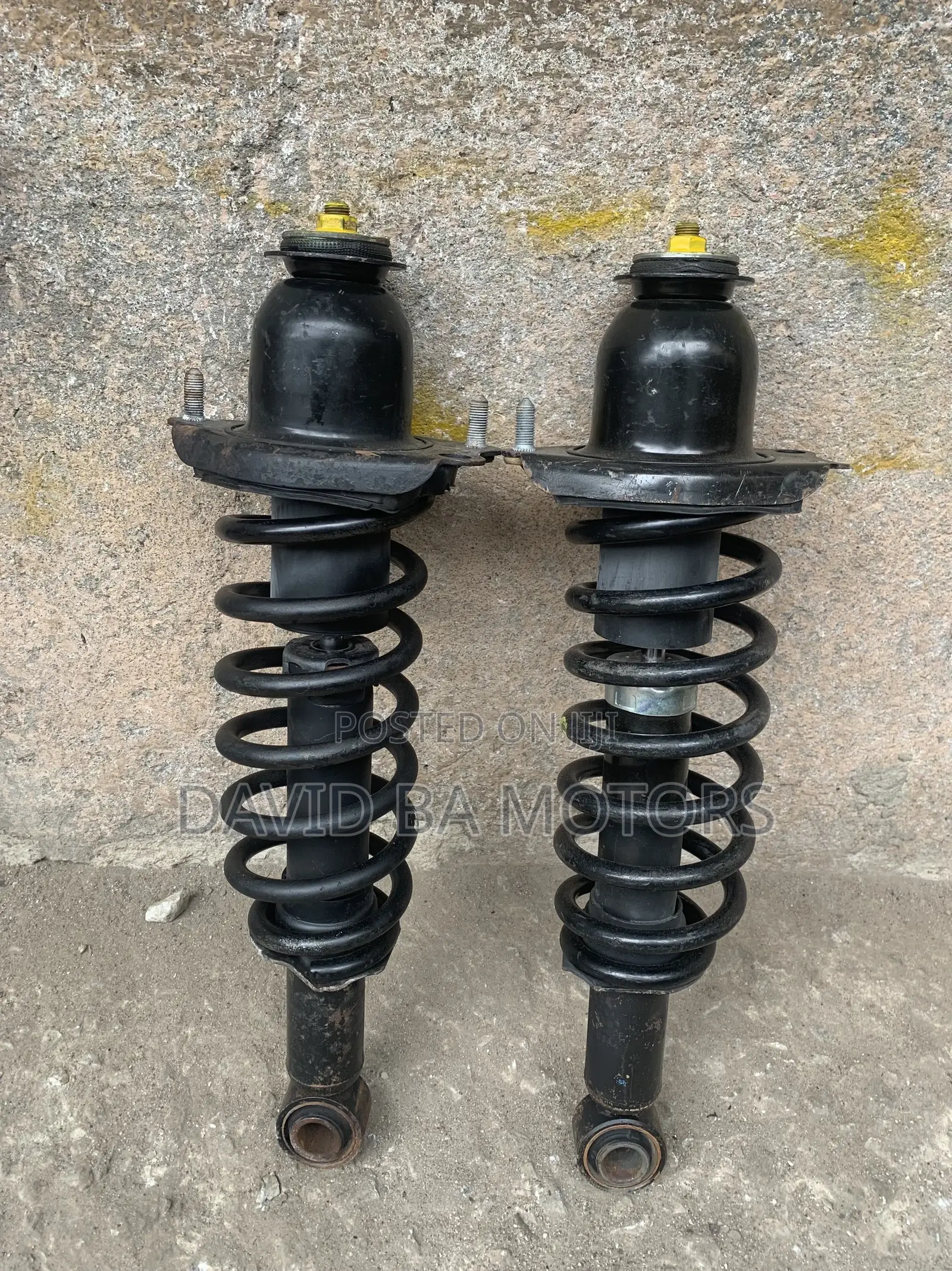 Toyota Corolla 2005 to 2019Back Shocks
