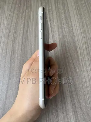 Apple iPhone 11 128 GB White