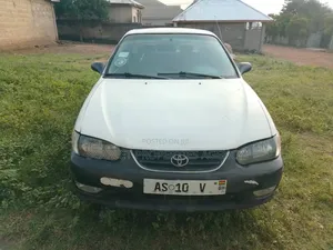 Photo - Toyota Corolla 2002 White
