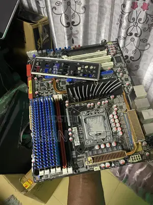 Photo - Powerful Core I7 Asus Motherboard With 4gb Ram Gaming Board