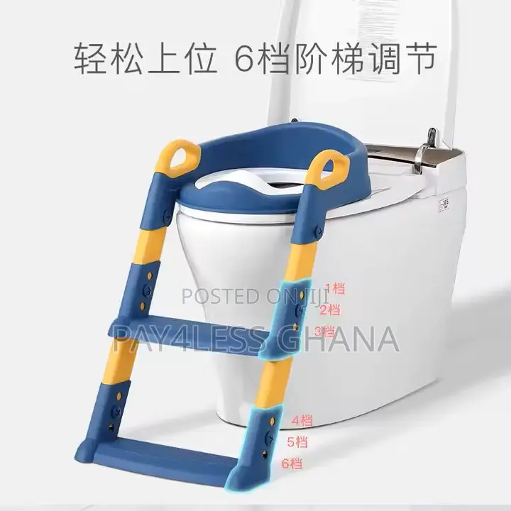 Adjustable Plastic Baby Toilet Training Seat Ladder