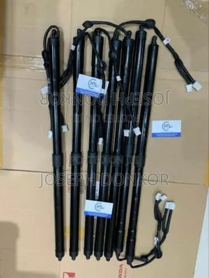 CRV Boot Shocks (Automatic) 2017,2018,2019,2020,2021,2022