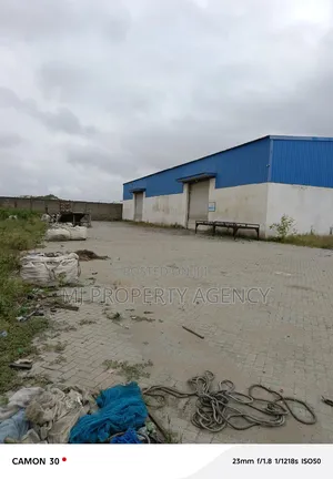 1000 SQM Warehouse on 2 Acres