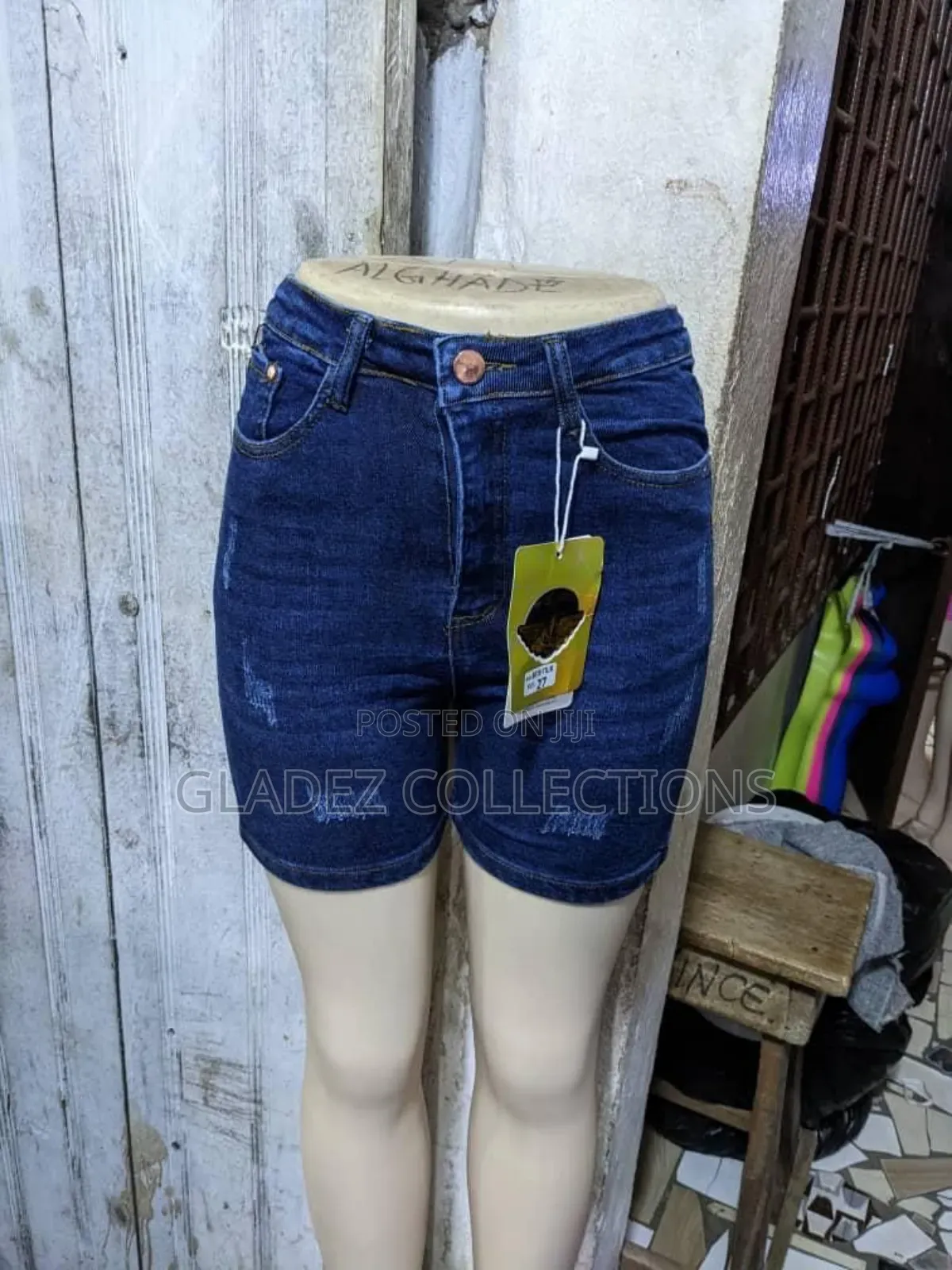 Ladies Shorts Jeans
