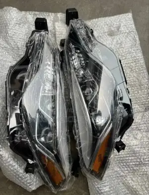 Headlight Corolla 2014 Se