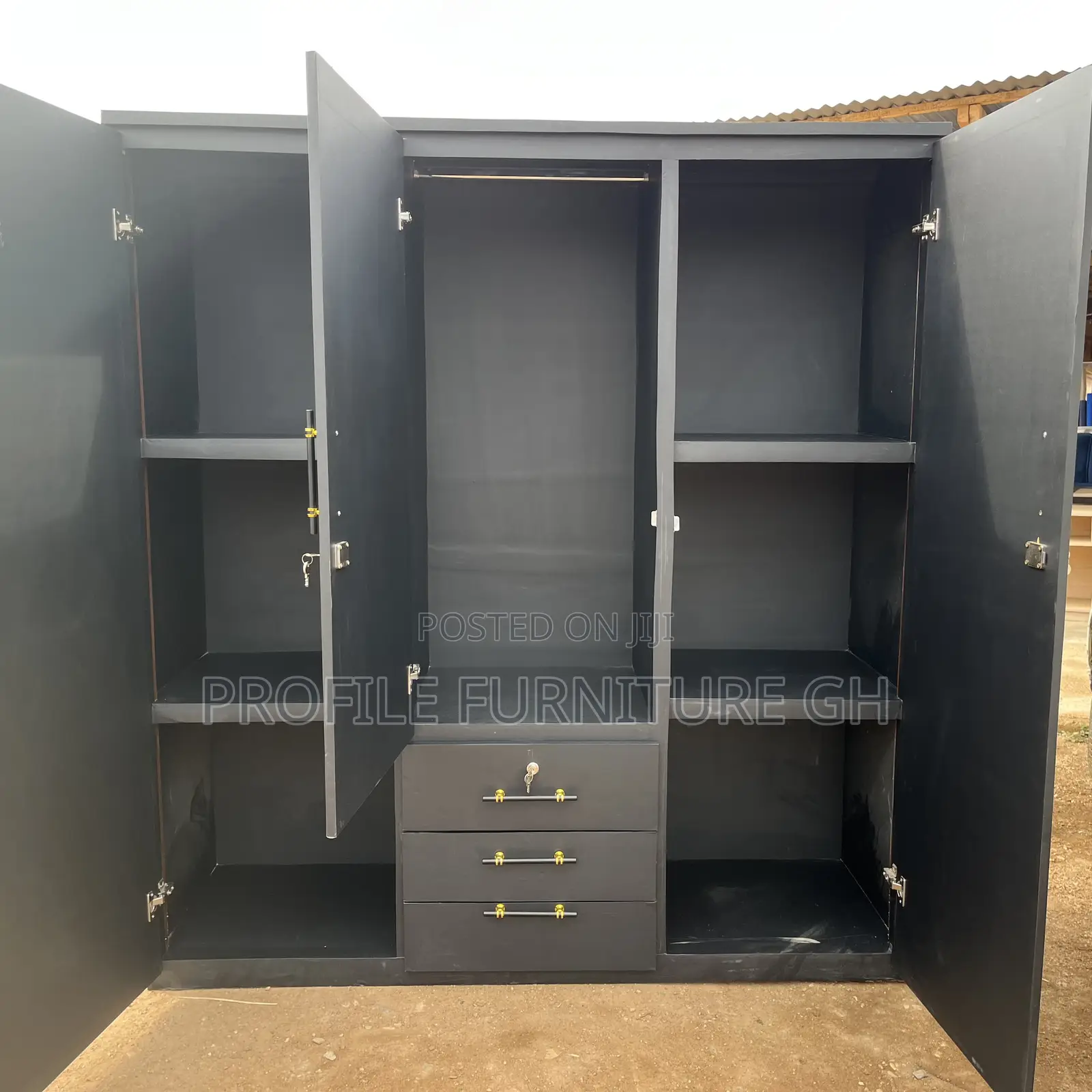 Black 3in1 Wardrobe Very Strong And Durable//Luxurious And Durable
