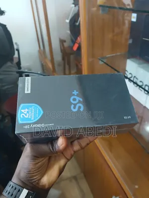 New Samsung Galaxy S9 Plus 64 GB Gray