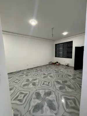 2bdrm Apartment in Owusu Ansar, Oyarifa for rent