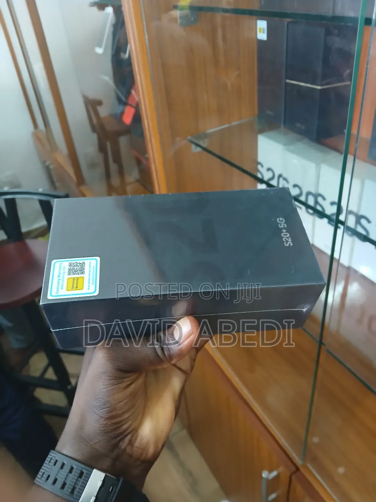 New Samsung Galaxy S20+ 5G 256 GB Black