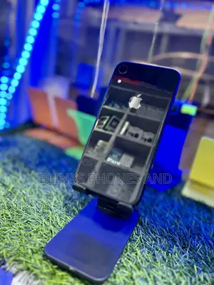 Apple iPhone XR 64 GB Black