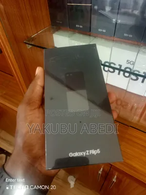 New Samsung Galaxy Z Flip 5 512 GB Black