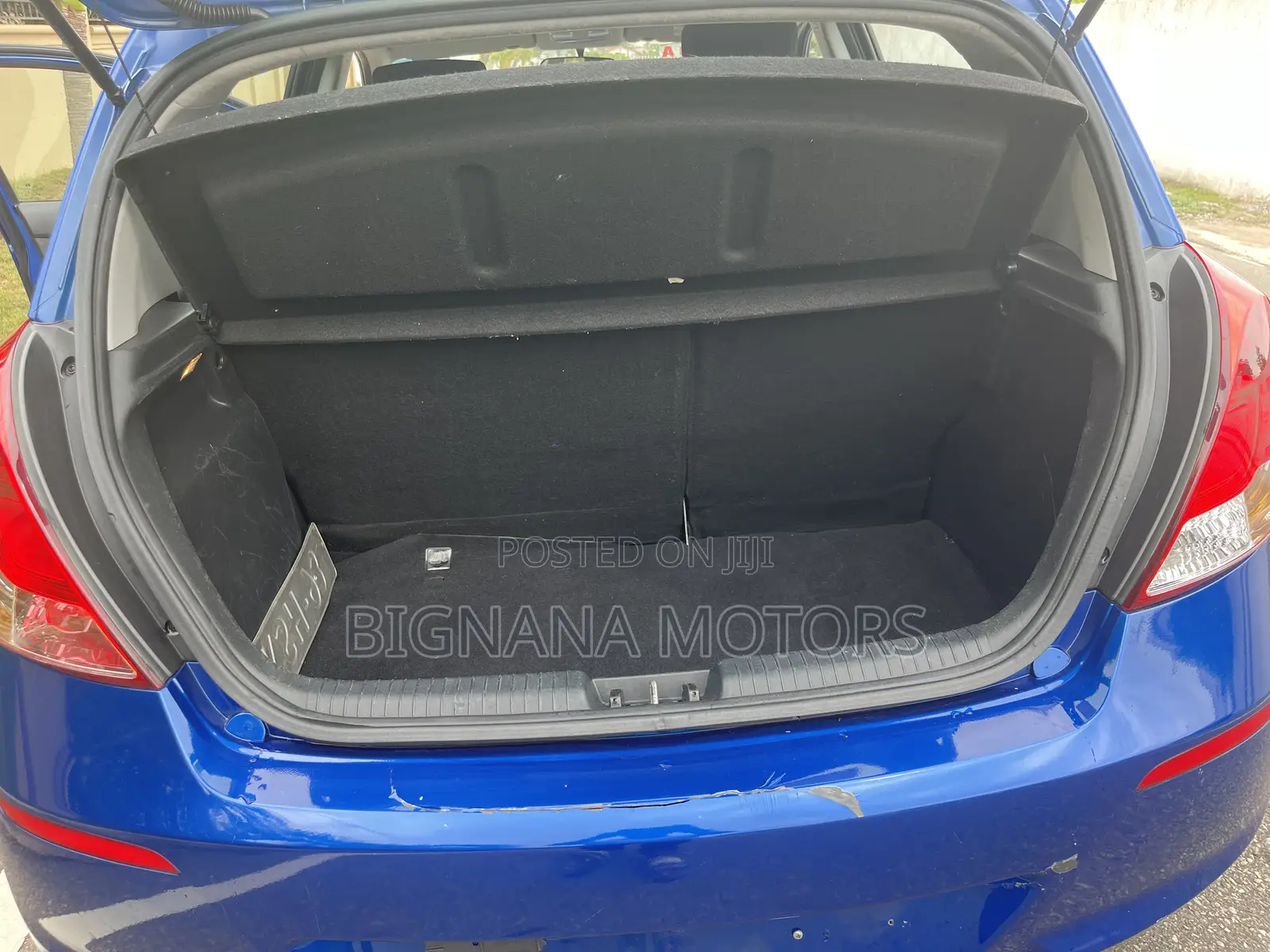 Hyundai i20 1.2 Kappa Petrol with Dual VTVT (MT) 2013 Blue