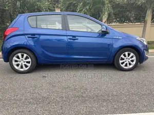 Hyundai i20 1.2 Kappa Petrol with Dual VTVT (MT) 2013 Blue