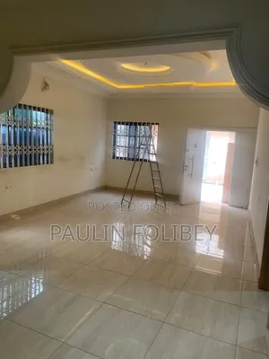 3bdrm House in Dg Properties, Ablekuma for rent