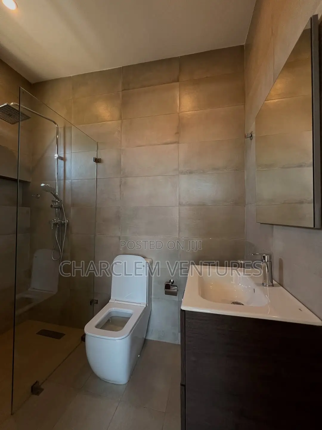 4bdrm House in Charclem Ventures, Ashomang Estate for sale