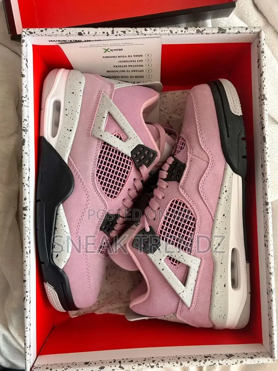 Air Jordan R4 Orchid Pink