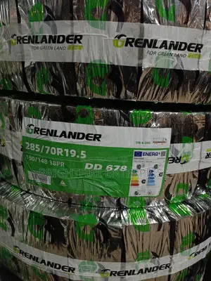 285/70r19.5 Greenlander