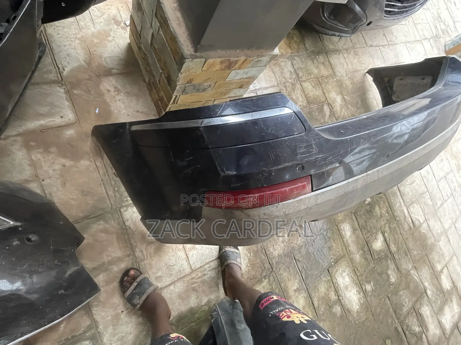 Mercedes Benz Gl-Class (2005-2008) Front Bumper Available