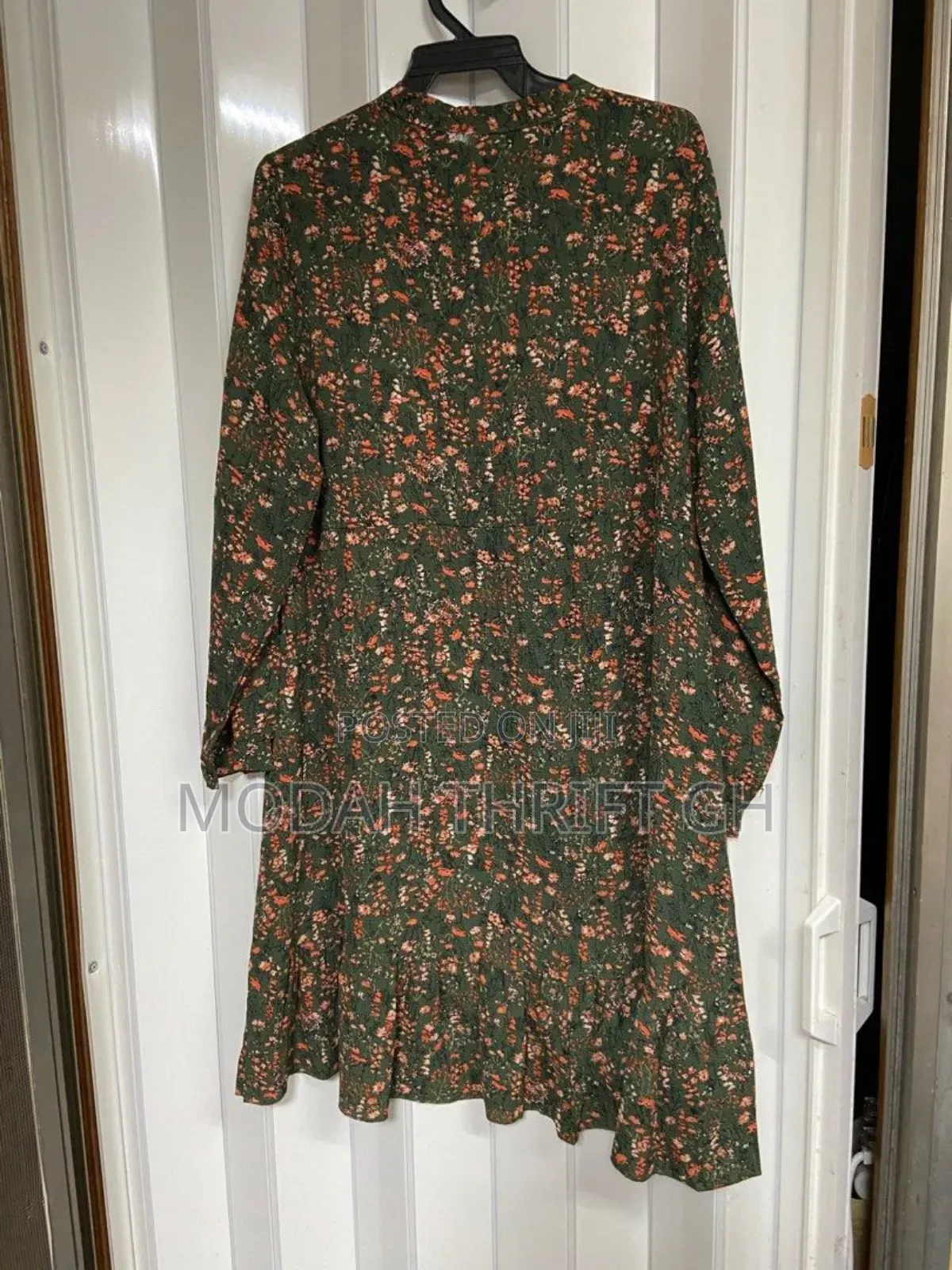 Green Floral Long Sleeves Mini Dress