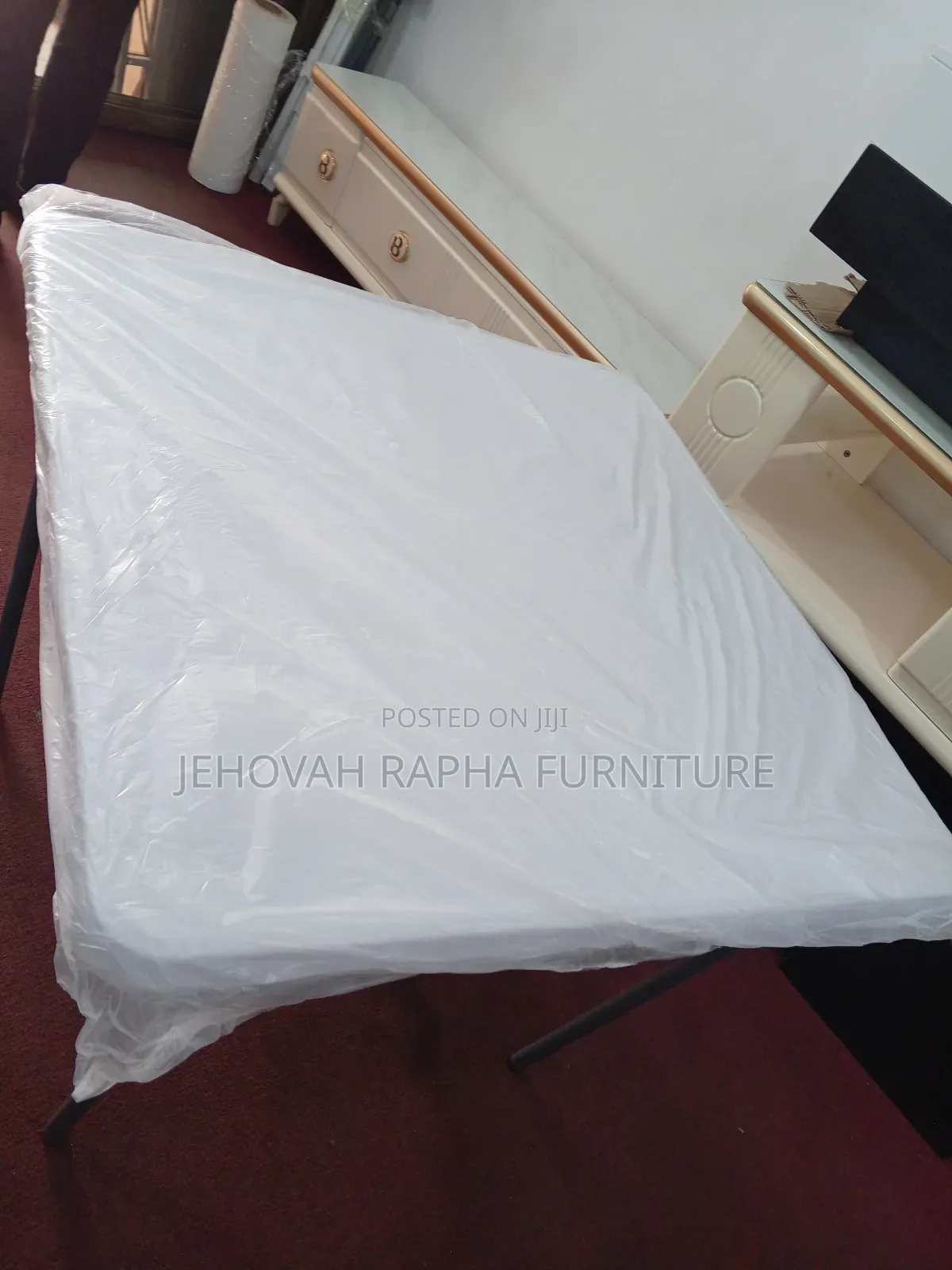Collapsible Table