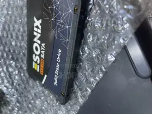 512 SSD Sata 2.5”