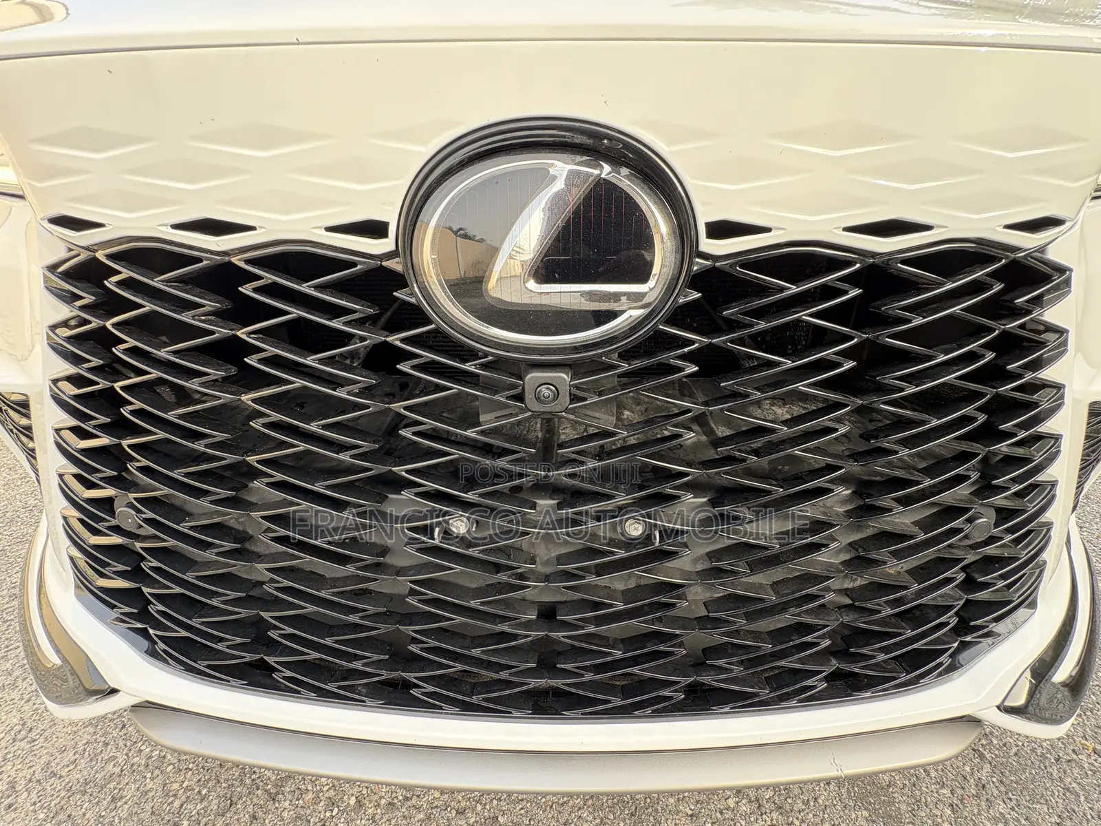 Lexus RX 2023 White