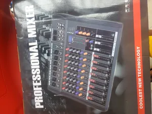 Photo - 8 Channel Console Yamaha Mixer