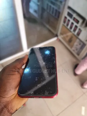 Apple iPhone 11 128 GB Red