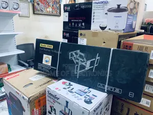 Photo - Buy Strong Adjustable Tv Wall Mount For 50 To 120 Inch