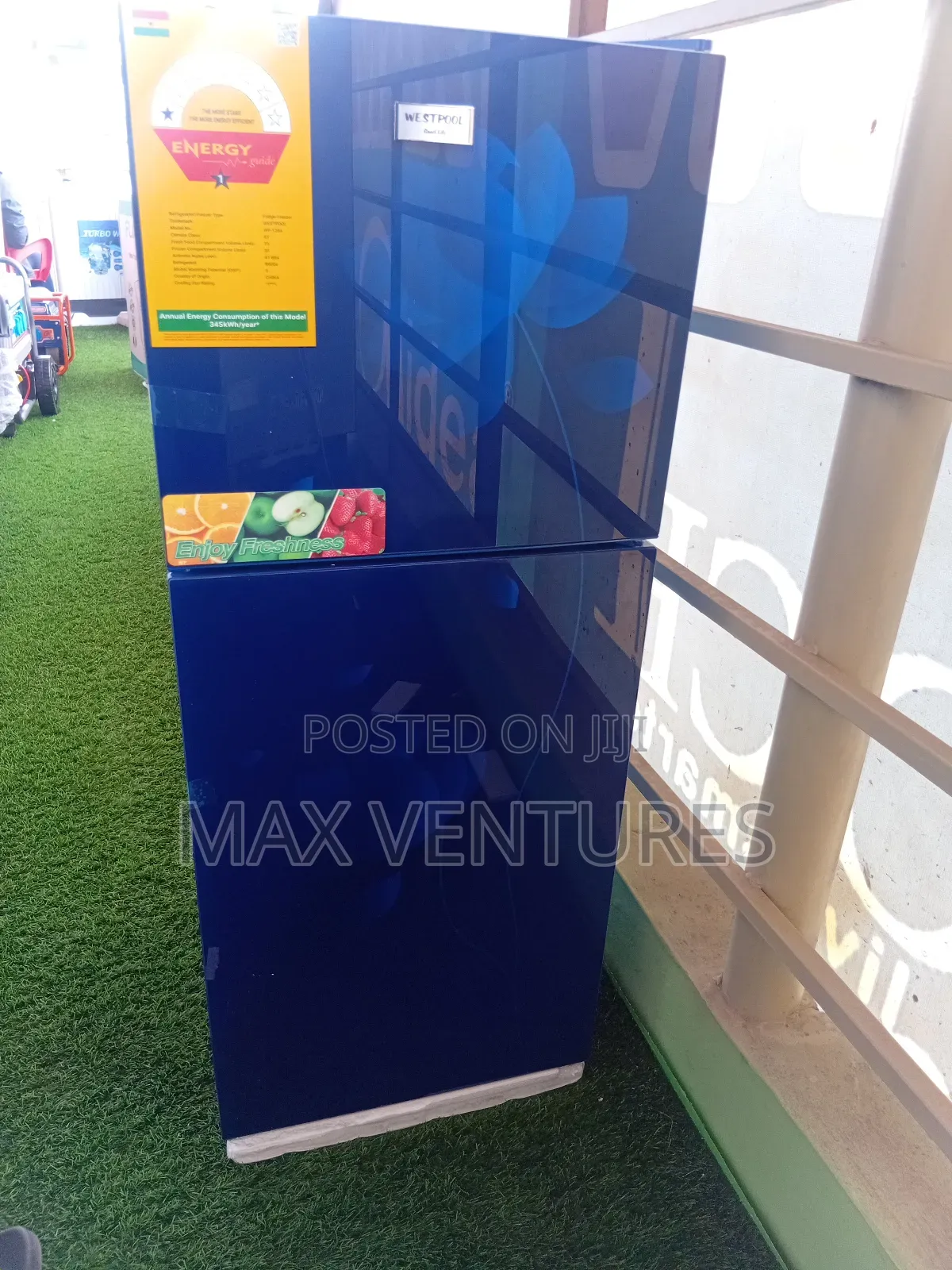 Strong Body Fridge - Freezer Wp - 128a Refrigerator Set