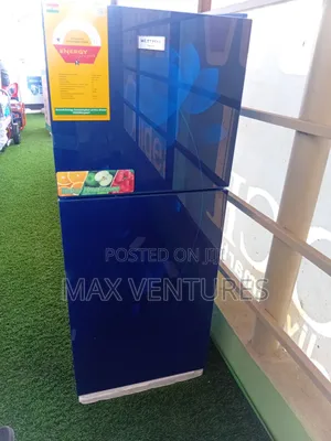 Strong Body Fridge - Freezer Wp - 128a Refrigerator Set